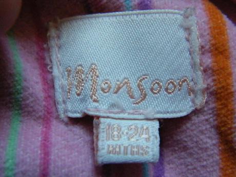 Pasikave satky, monsoon,92