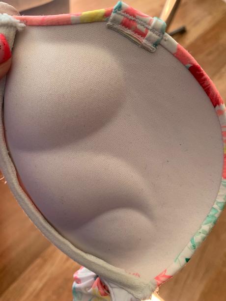 Dievcenske plavky push up, 158