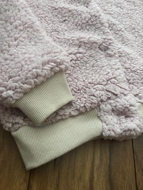 Mikina s čelenkou 116, 116