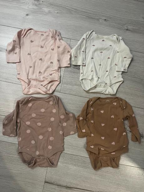 4 balenie jemných body s dlhým rukávom, next,68