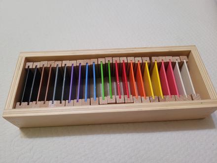 Montessori farebné doštičky 2 rozšírená sada,