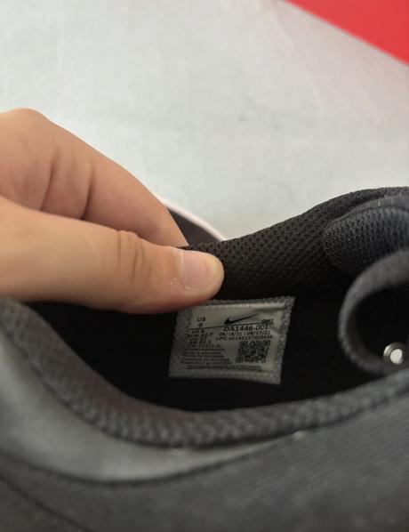 Nike tenisky, nike,42