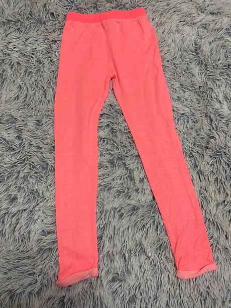 Dievčenské teplákové nohavice, 152