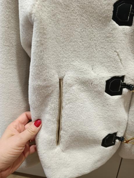 Hrubý nenosený moderný kabát, h&m,s