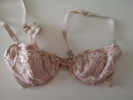 Fluer de santé podprsenka, 75b