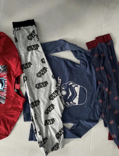 3 x pyzamo s dlhym rukavom, 134