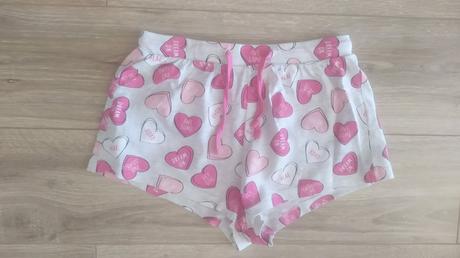 Pyžamove kraťasy, 134