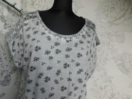 Pekne damske tričko, 40 / 42 / m