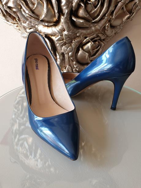 Kozene lodicky - pc 120 eur, gino rossi,38