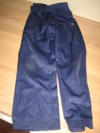 Tepláky, domyos,110