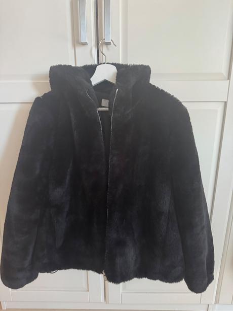 Kožuch reserved, reserved,38