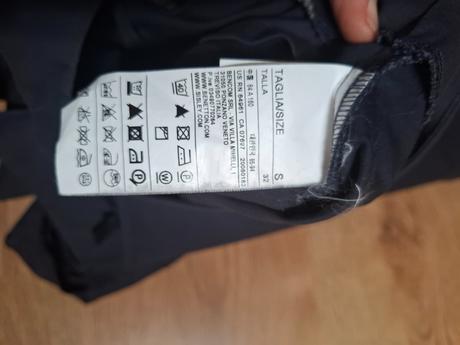 Krásne šaty, benetton,s