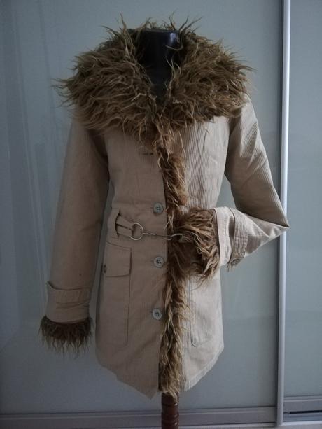 Béžový zimný kabát s odopínateľnou zimnou vložkou, l