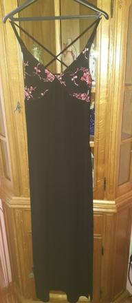 Spoločenské šaty, 38