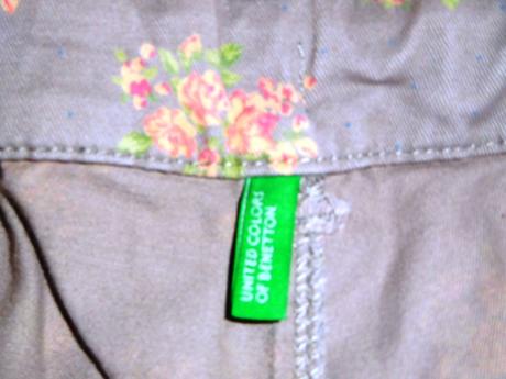 Prekrásne kvalitné šortky-kraťasky super stav 134, benetton,134