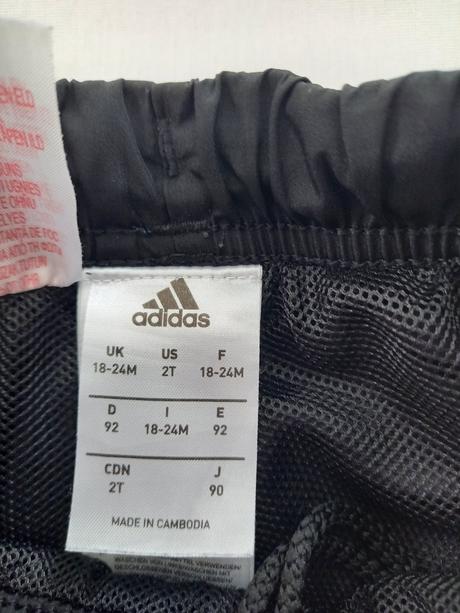 Šušťakové nohavice adidas, 92