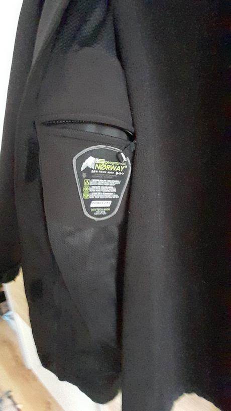 Softchellova bunda, 38