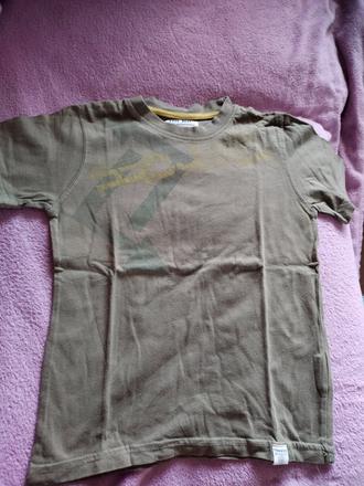 Olivové tričko, 92