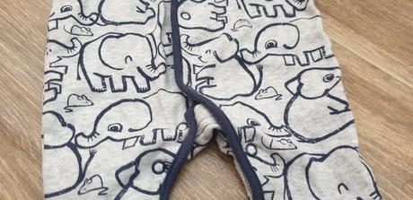 Pyžamový overal č.56, 56