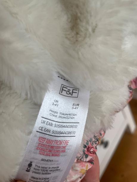 Zimna bunda, f&f,104