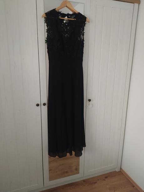 Spoločenské šaty, 38