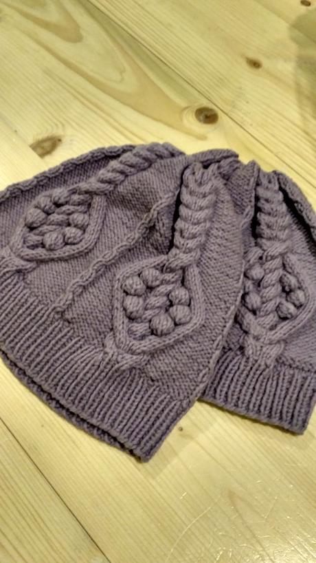 Nenosené pletené čiapky 104 a viac, 104