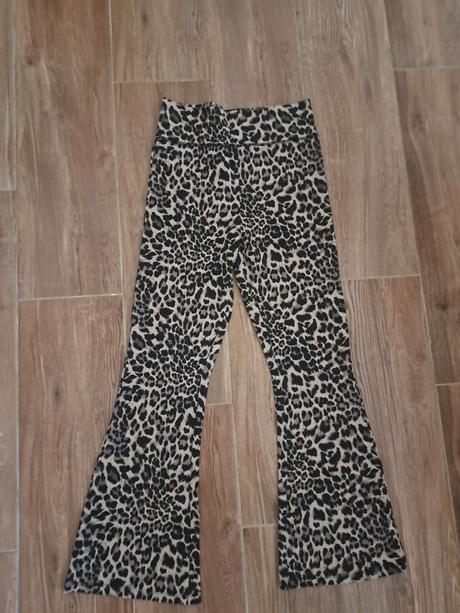 Dievcenske leginy, primark,140