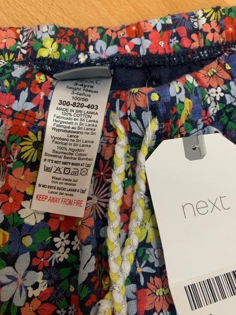 Lahke nohavice, next,104