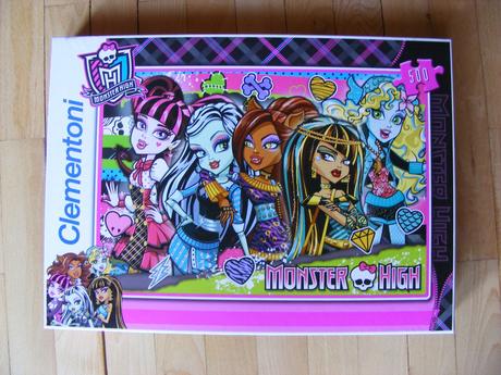 Monster high puzzle - 500ks,