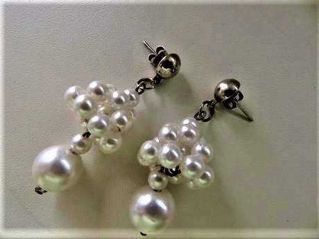 Perlové náušnice, 