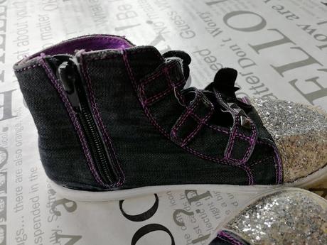 Tenisky monsterky, 32