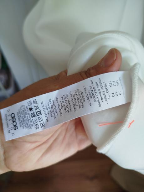 Neoprénové šaty asos, 42