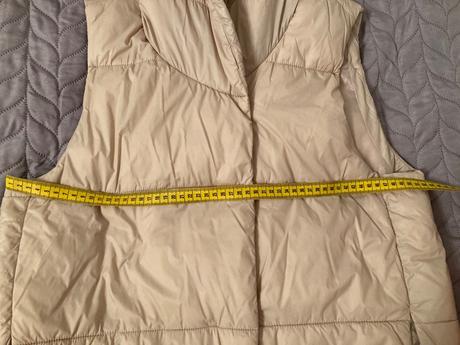 Krásna predĺžená vesta ako nová, sinsay,l