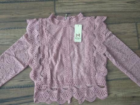 Ružový krajkový top, s