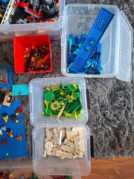 Lego,
