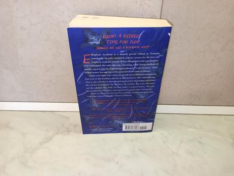 Maureen johnson - truly devious, 