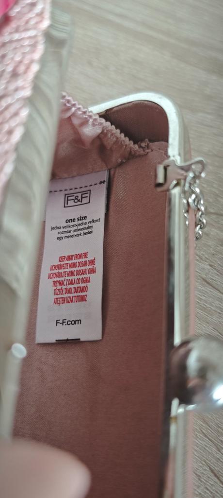 Spoločenská listová kabelka s korálkami a flitrami, f&f
