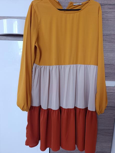 Krásne šaty, gate,38