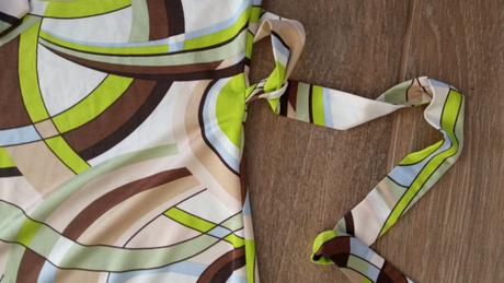 Elastické šaty 36)s s vodopadivym vystrihom, bonprix,s