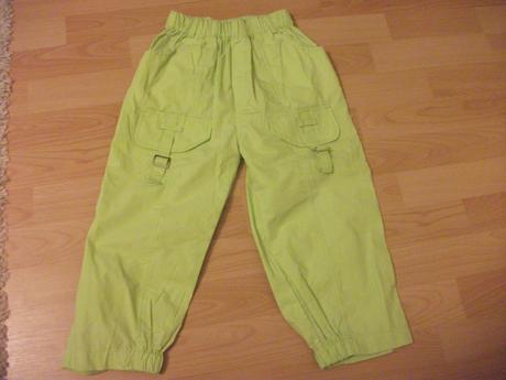 Trojstvrtove nohavice na gumu, 140