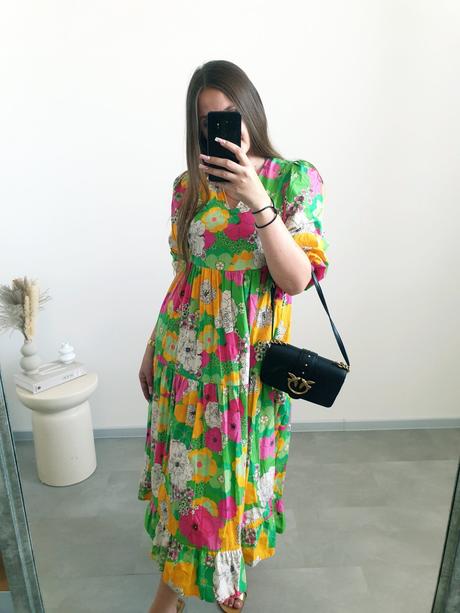 Kvetinové midi šaty m/l, reserved,m