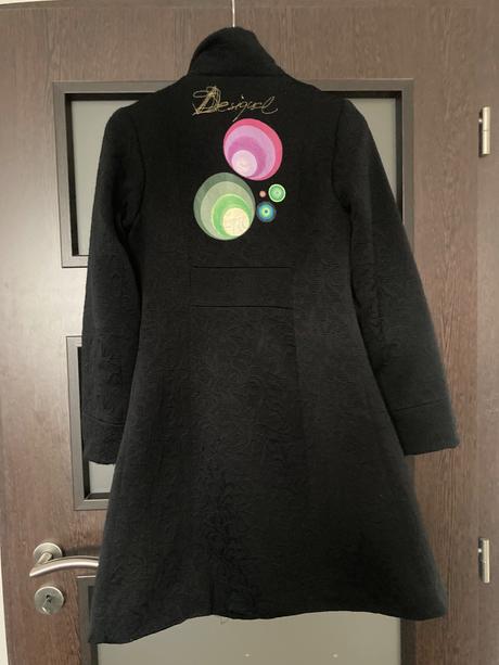 Kabat desigual, desigual,s