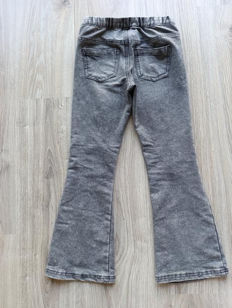 Dievčenské zvonové nohavice, sinsay,134