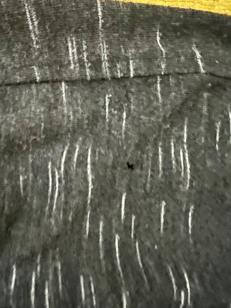 Darujem teplaky vel. 140, 140