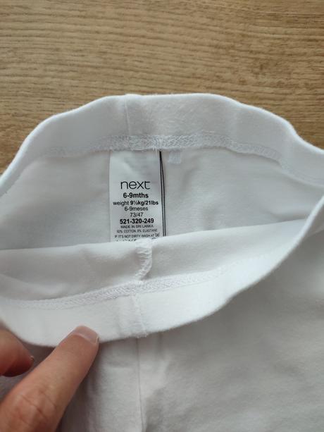 2x body + legíny, next,74