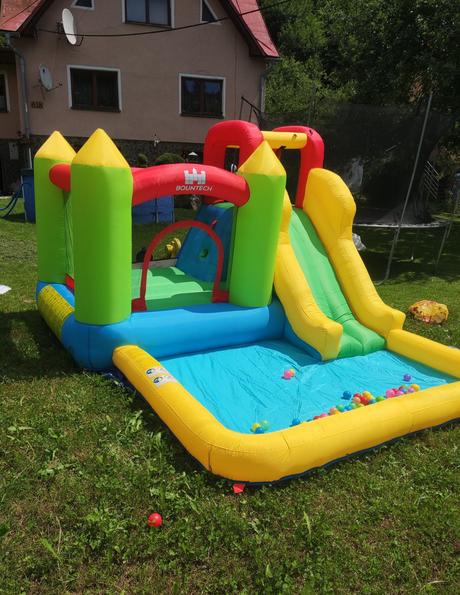 Skákaci hrad klasik, 