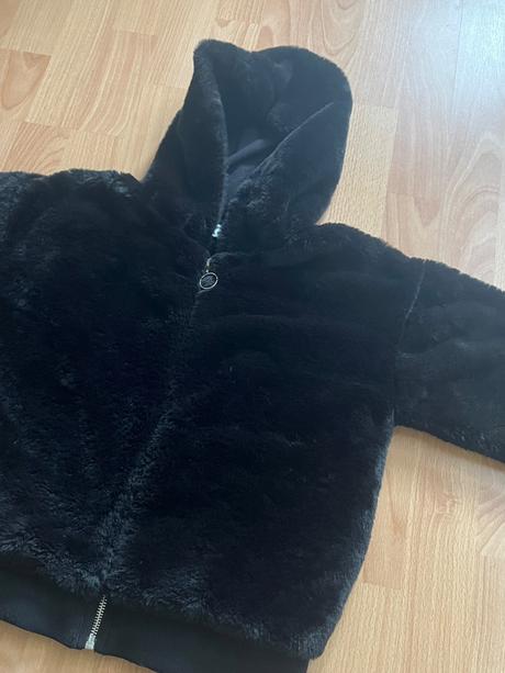 Dievcensky cierny kožuštek, f&f,128