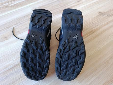 Turistické tenisky, adidas,35