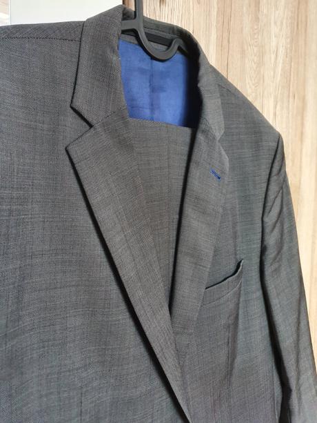 Pánsky oblek značky mikä rauta, 54