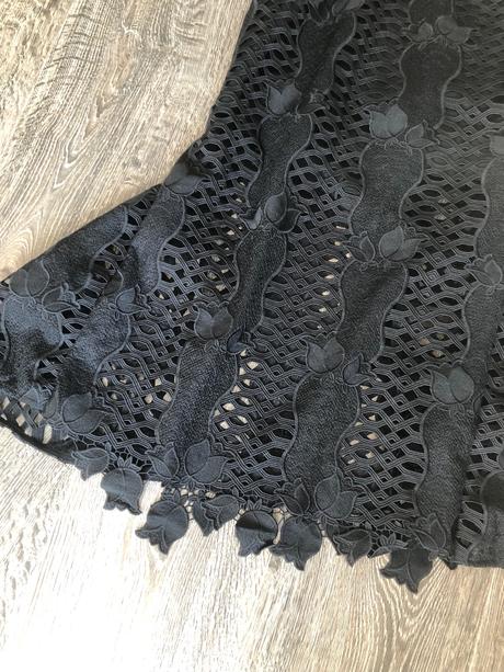 Luxusne šaty v.s menšie m, s